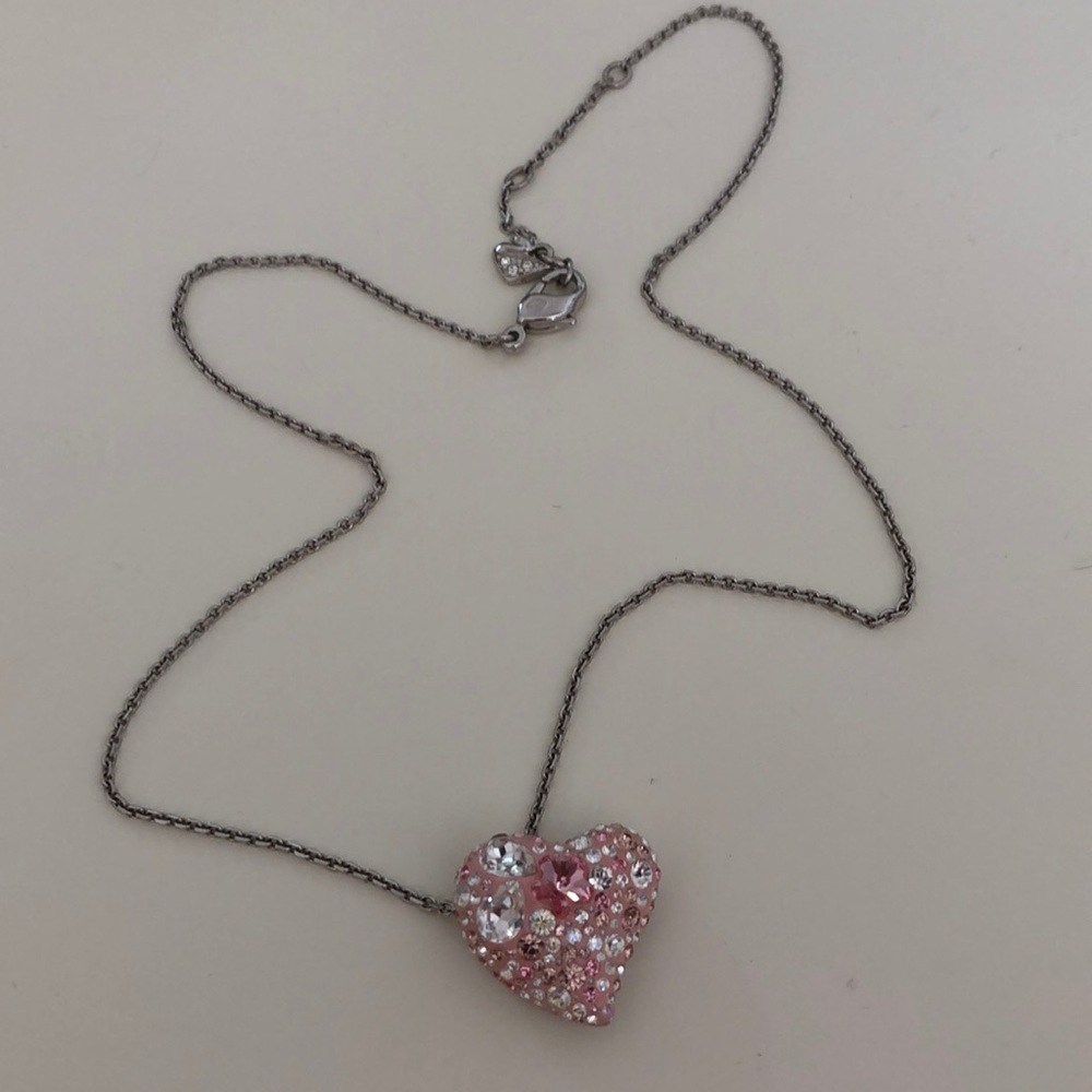 Swarovski heart shaped necklace